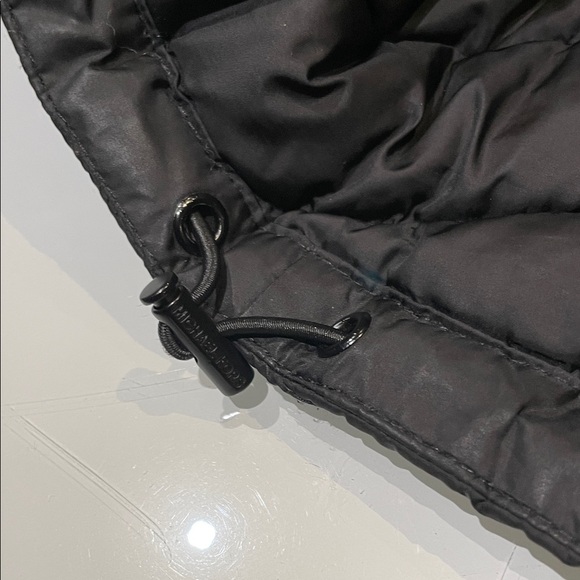 Michael Kors Quilted Puffer Vest - Picture 7 of 9